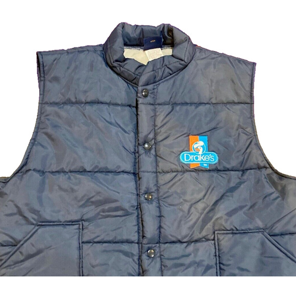 Drake’s Other - Drake’s Cakes Hilton Active Apparel Puffer Vest XL Snap Down Made In USA Vintage